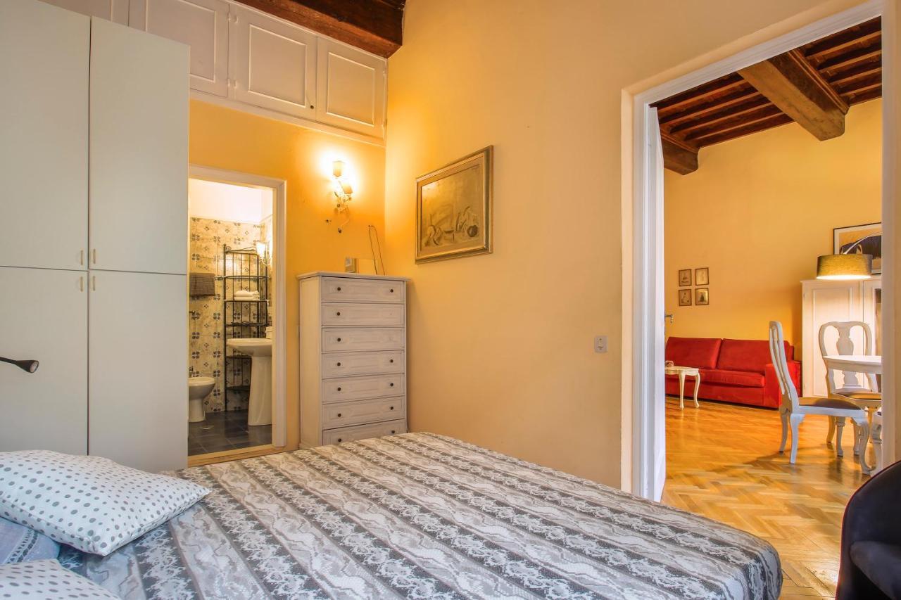 “Gem In Luxurious Street” Wi-Fi Apartment Firenze Bagian luar foto